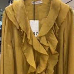 ZARA ruffle  blouse